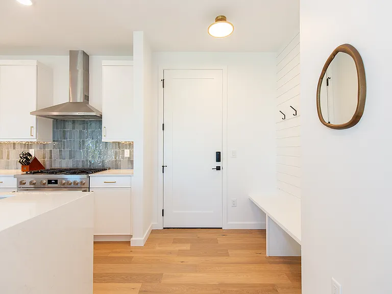 4204 Ravalli St #204 — Photo 13