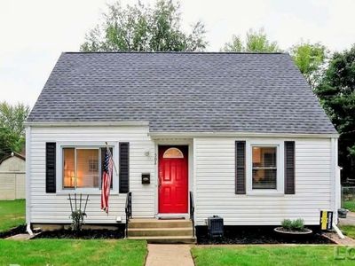 502 Center Dr, Tecumseh, MI, 49286