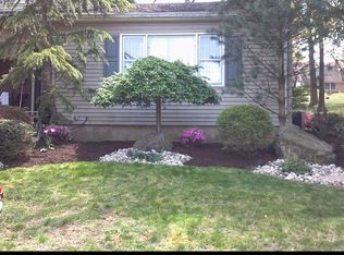 57 Janet Ct, Milltown, NJ 08850