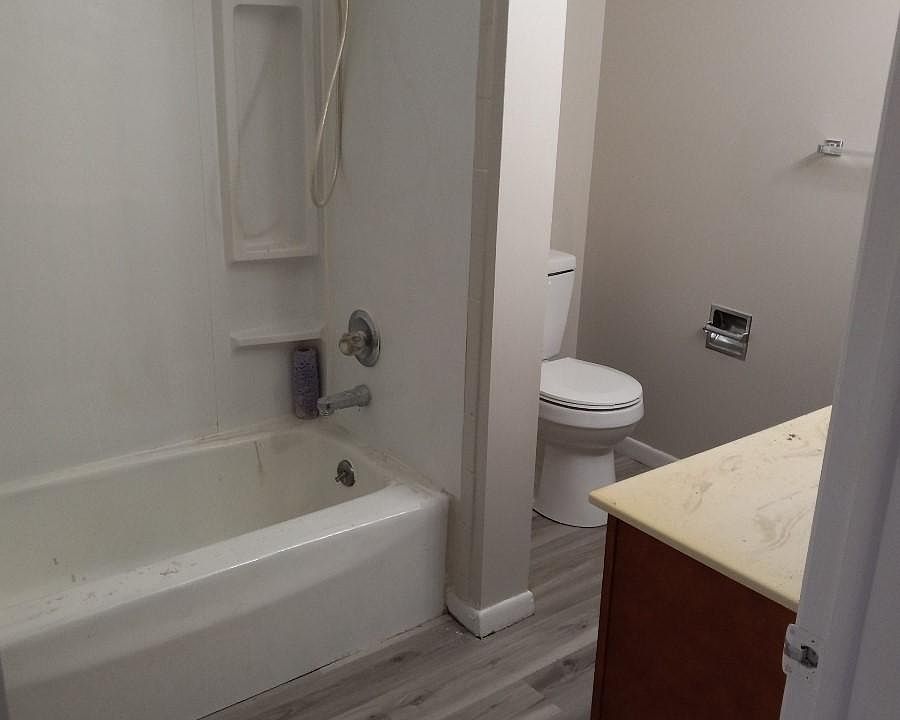1st image of 3126 Fairway Ln #3126