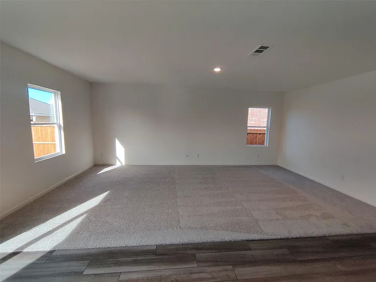 10356 Holycross Ln — Photo 19