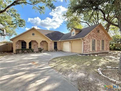 107 Bramble Bush Ln, Victoria, TX, 77904