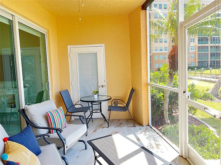 2060 Matecumbe Key Rd #2105 — Photo 19