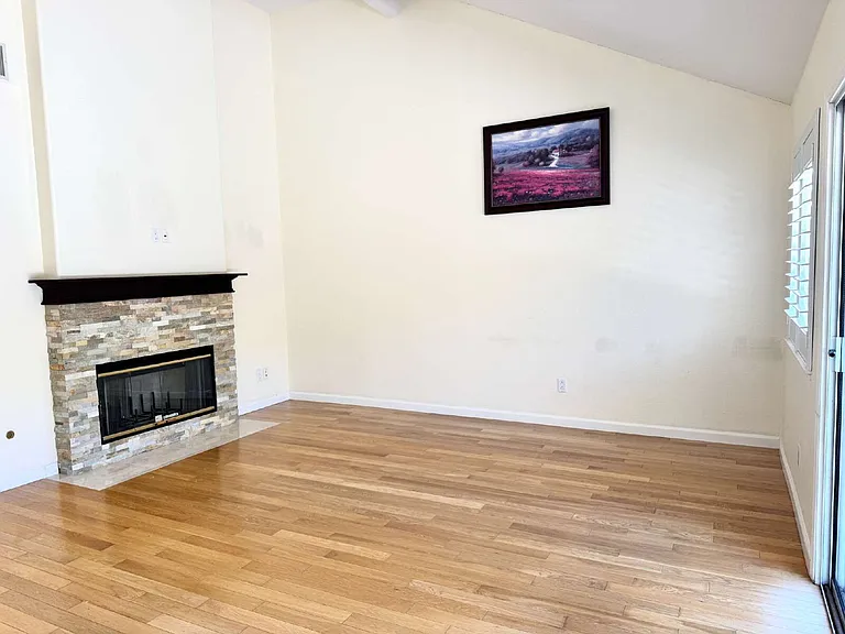 3281 Falerno Way — Photo 22