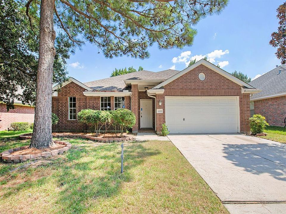 1st image of 12239 Cypress Shores Dr