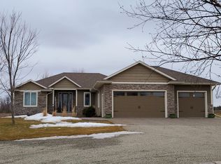 5888 N Cedar Ave, Medford, MN 55049