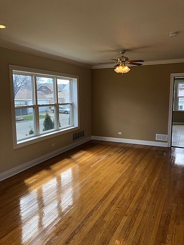 2nd image of 2648 Harvey Ave