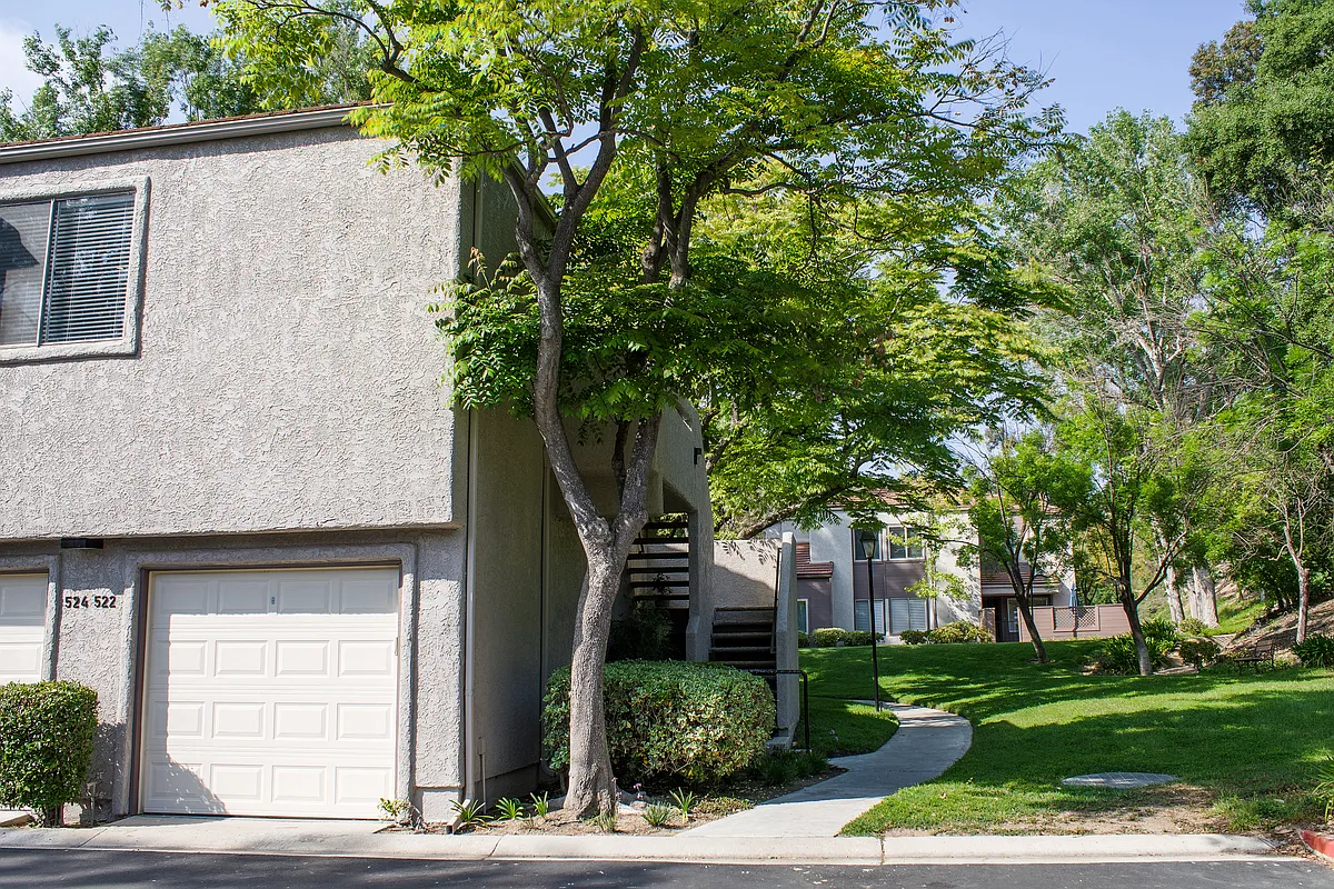 Building Photo - 522 Via Colinas