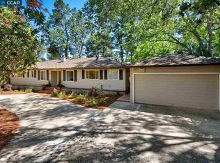 81 Hillcrest Dr, Orinda, CA 94563