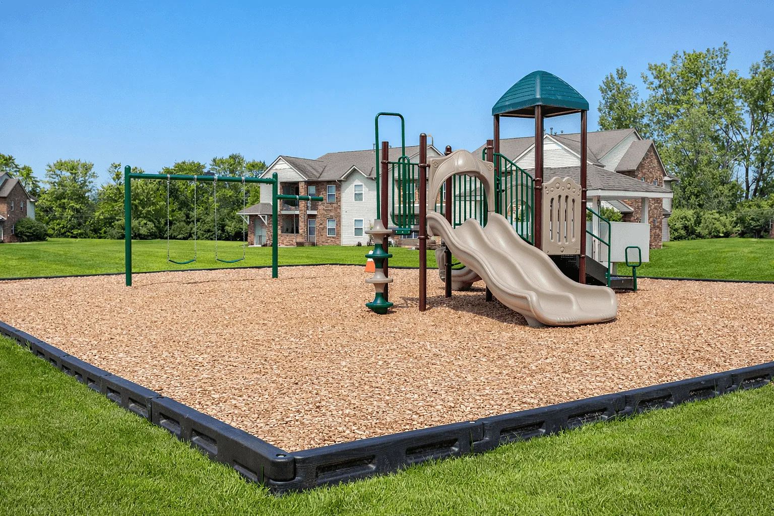 Arbors at Hickory Creek — Photo 2