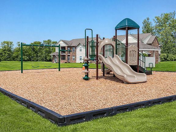 2nd image of 4791 Hickory Creek Dr #4739-4