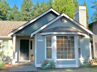 26104 Lake Wilderness Country Club Dr SE, Maple Valley, WA 98038
