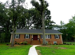 5406 Mockingbird Rd, Greensboro, NC 27406