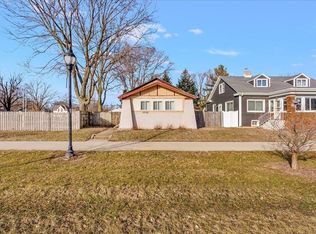 1215 Logan Ave, Waterloo, IA 50703