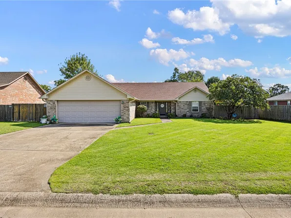 99 Sunflower Dr, Pottsville, AR 72858