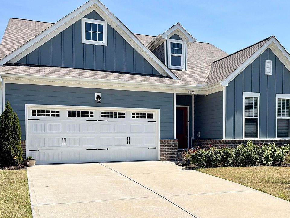 1st image of 1025 Lily Lavender Ln