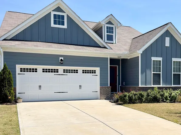 1025 Lily Lavender Ln, Knightdale, NC 27545