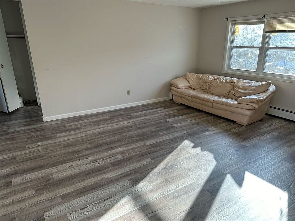 123 Litchfield Pines Dr APT D, Leominster, MA 01453 Zillow