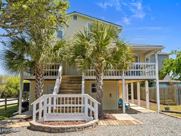 7710 8th Avenue, North Topsail Beach, NC 28460