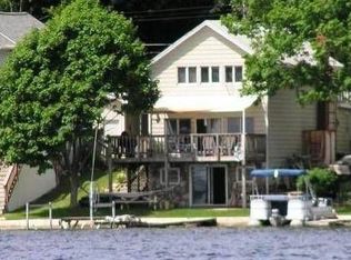 137 Highland Dr, Jackson, MI 49201