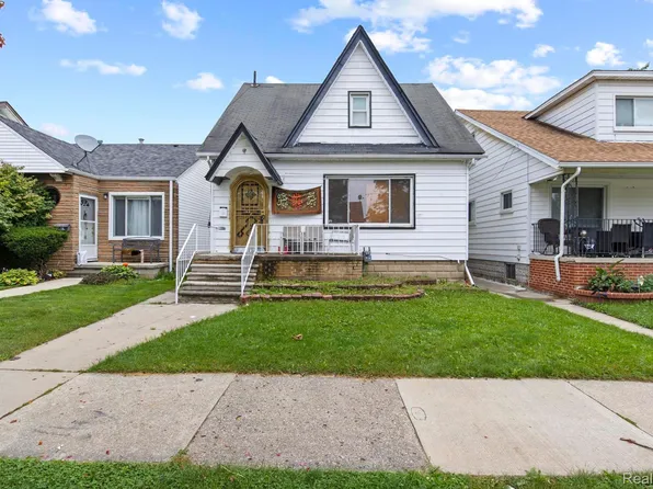 7530 Maple St, Dearborn, MI 48126