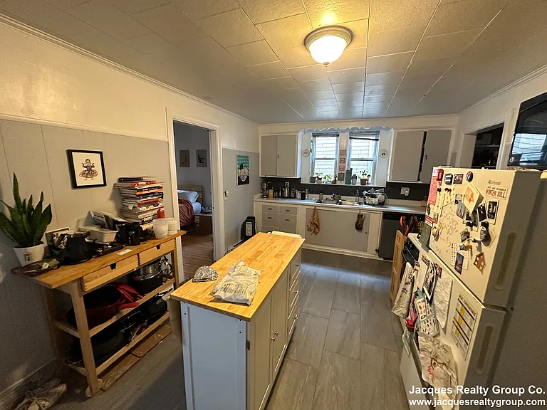 548 Broadway #2 — Photo 10