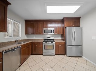 21346 Nandina Ln, Newhall, CA 91321
