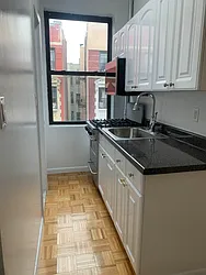 Rented by M.Grossman R.E. Management