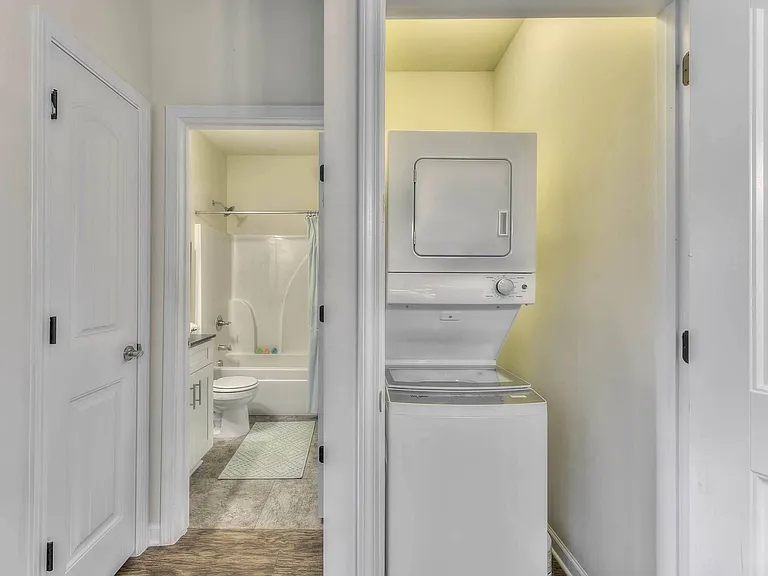 LEO at Augusta Commons- Single Family Rental — Photo 9