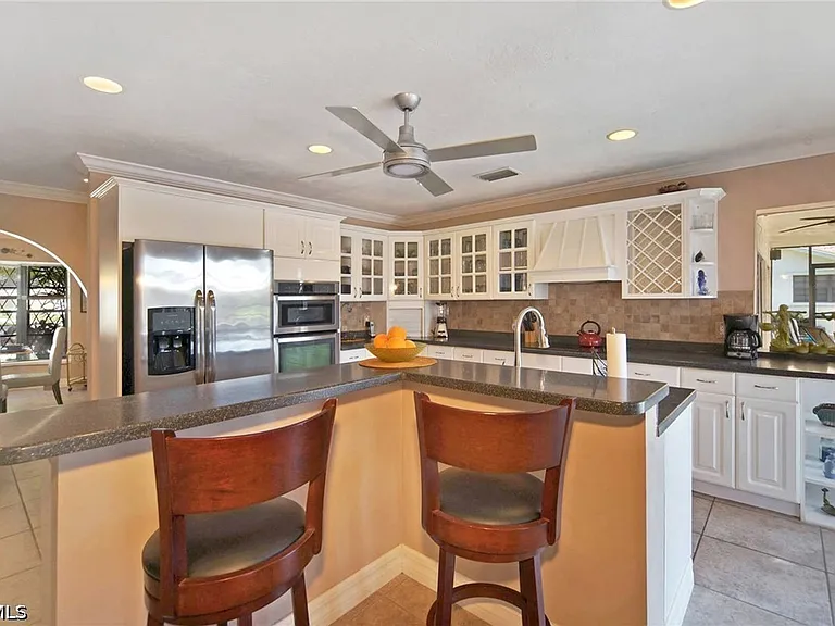 1704 Savona Pkwy — Photo 6