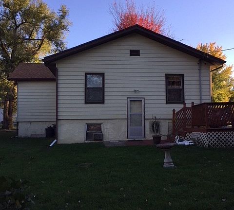 4th image of 1403 E Jefferson St