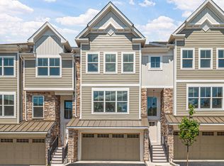 25 New Countryside Dr, West Chester, PA 19382