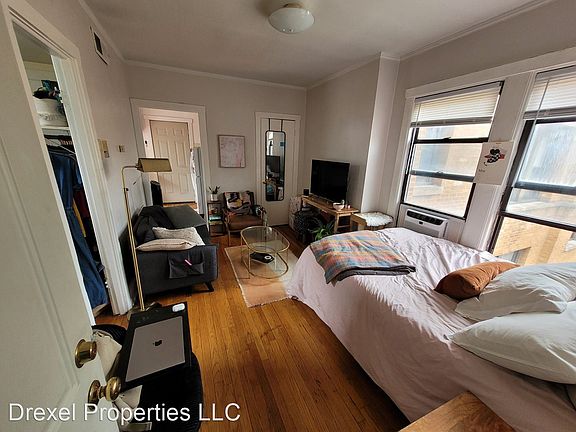 5th image of 2633 N Spaulding Ave #6030952