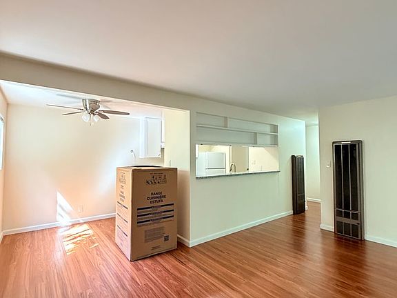 5th image of 2157 Carlmont Dr #6