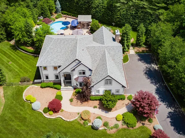 6 Par Road, Suffern, NY 10901