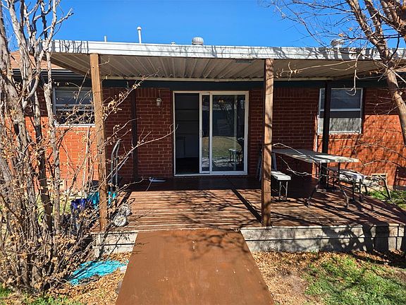 4th image of 4810 NW Williams Ave