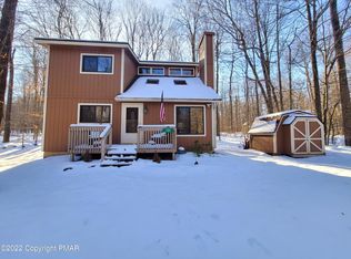 202 Eyota Dr, Pocono Lake, PA 18347