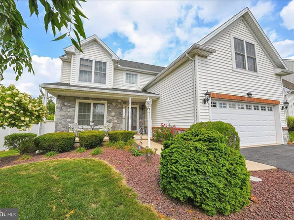 3249 Walker Ave, Dover, PA 17315