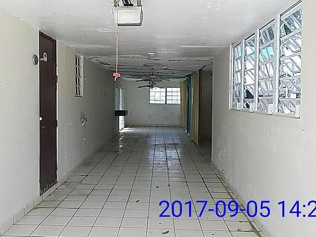 2nd image of R10-2 Calle 15
