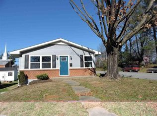 237 Loudoun Ave, Waynesboro, VA 22980