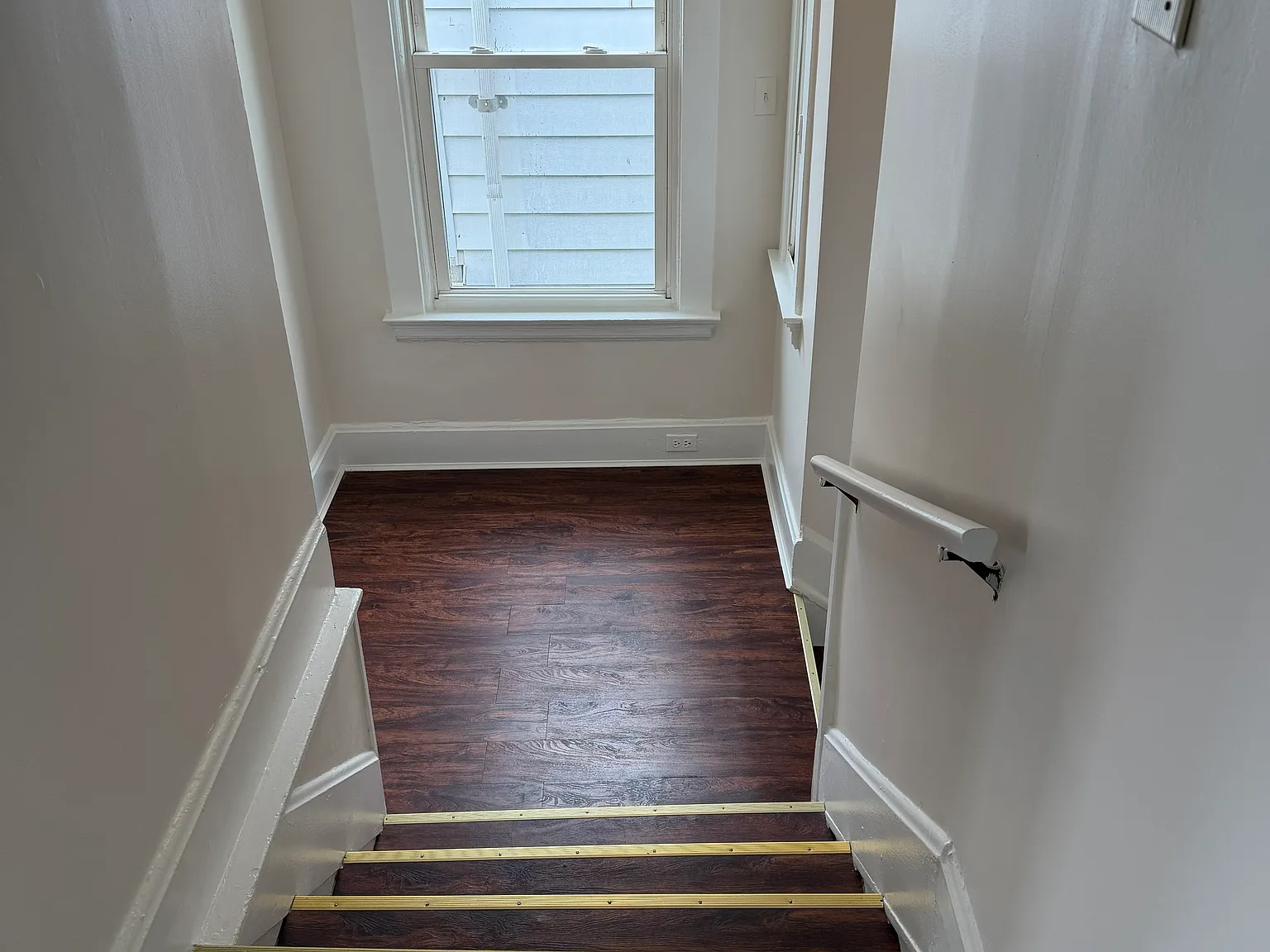 2 bed, 560 sqft, $910 — Photo 4