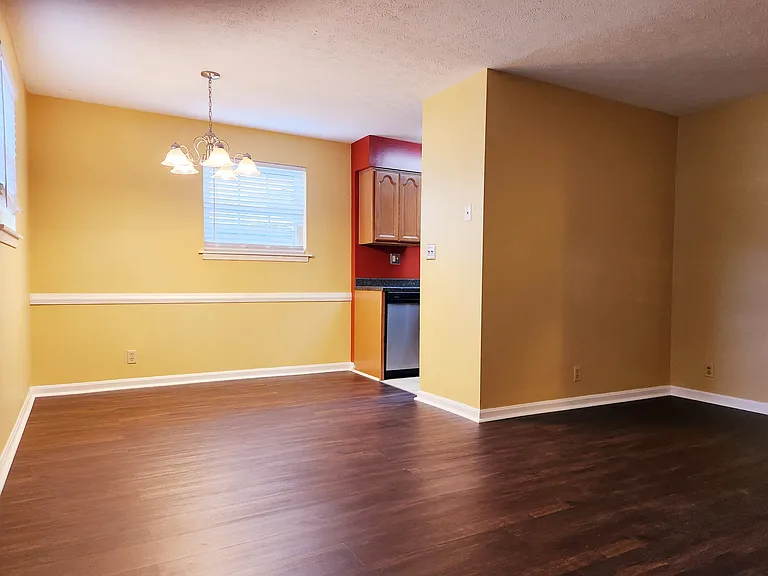 9345 Taylorsville Rd #13 — Photo 3