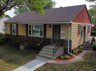 1304 13th 1/2 St N, Moorhead, MN 56560