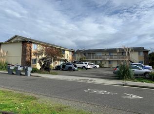 1226 L St, Arcata, CA 95521