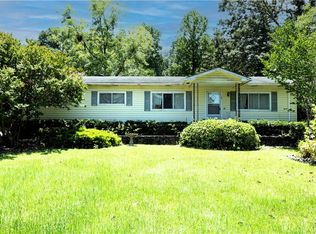 7 Avalon Ct, Seale, AL 36875