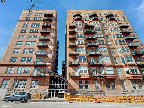 500 S Clinton St APT 420, Chicago, IL 60607