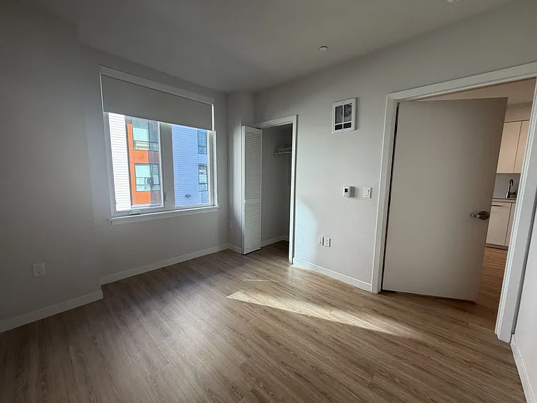 The Berkeley Place — Photo 41