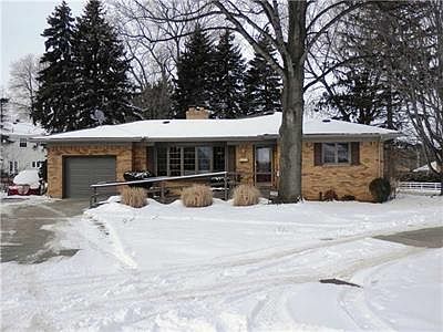 1st image of 2558 N Tracy Dr