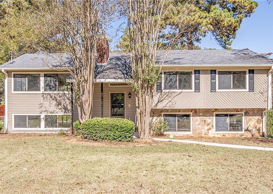 1st image of 3955 Joyce Ct SE