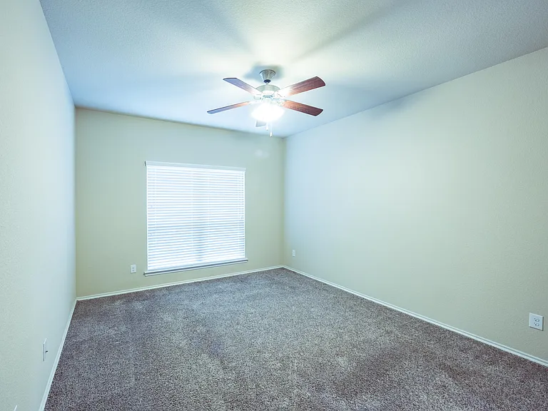 9821 Prairie Dog Ln — Photo 24